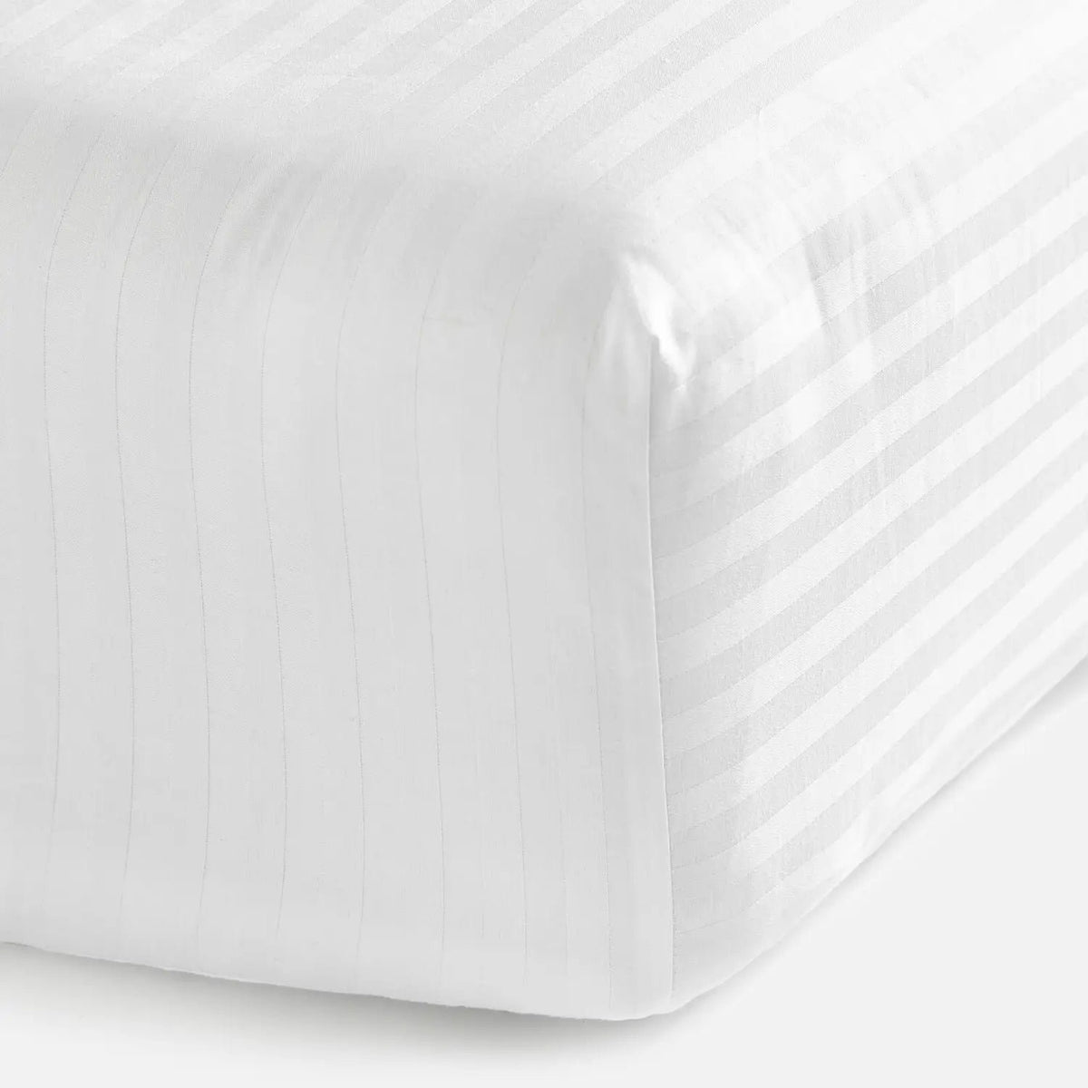 BELEM SWISS STRIPE T-250 SHEETS SET