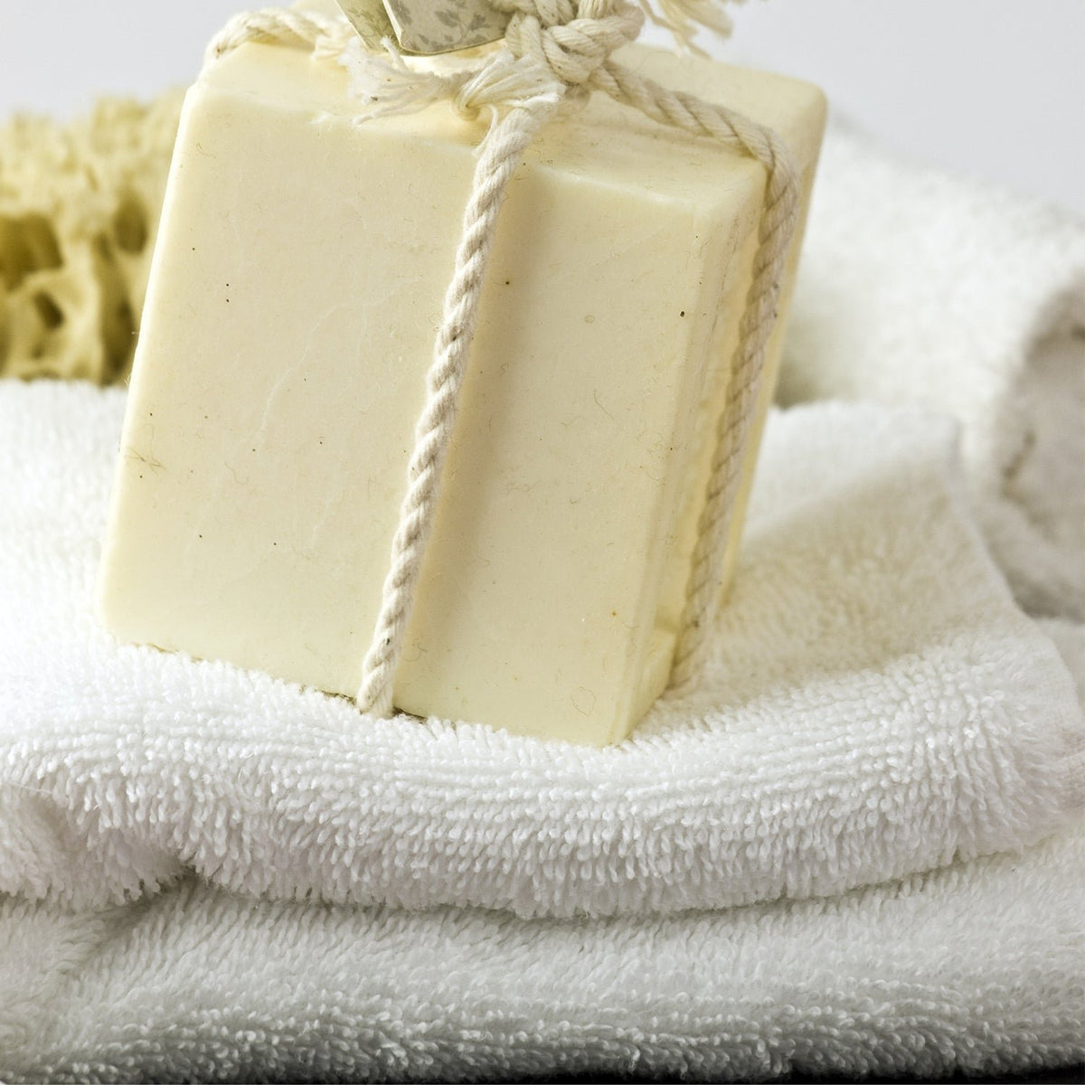 WHITE SPA TOWELS - BELEM 30X56 - PACK OF 2 - 100% COMBED COTTON