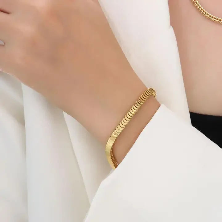 Isla Scale Bracelet